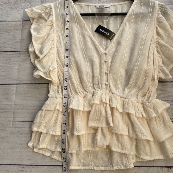 EXPRESS Tiered Ruffle Embroidered Top - Picture 6 of 11